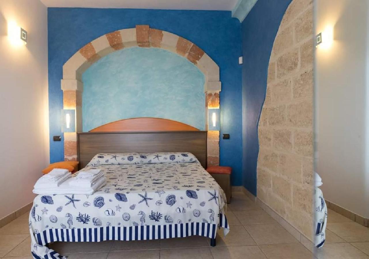 Villa Arneide Bed And Breakfast Torre Lapillo Luaran gambar
