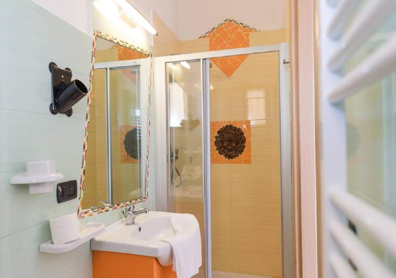 Villa Arneide Bed And Breakfast Torre Lapillo Luaran gambar