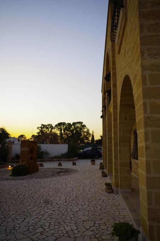 Villa Arneide Bed And Breakfast Torre Lapillo Luaran gambar