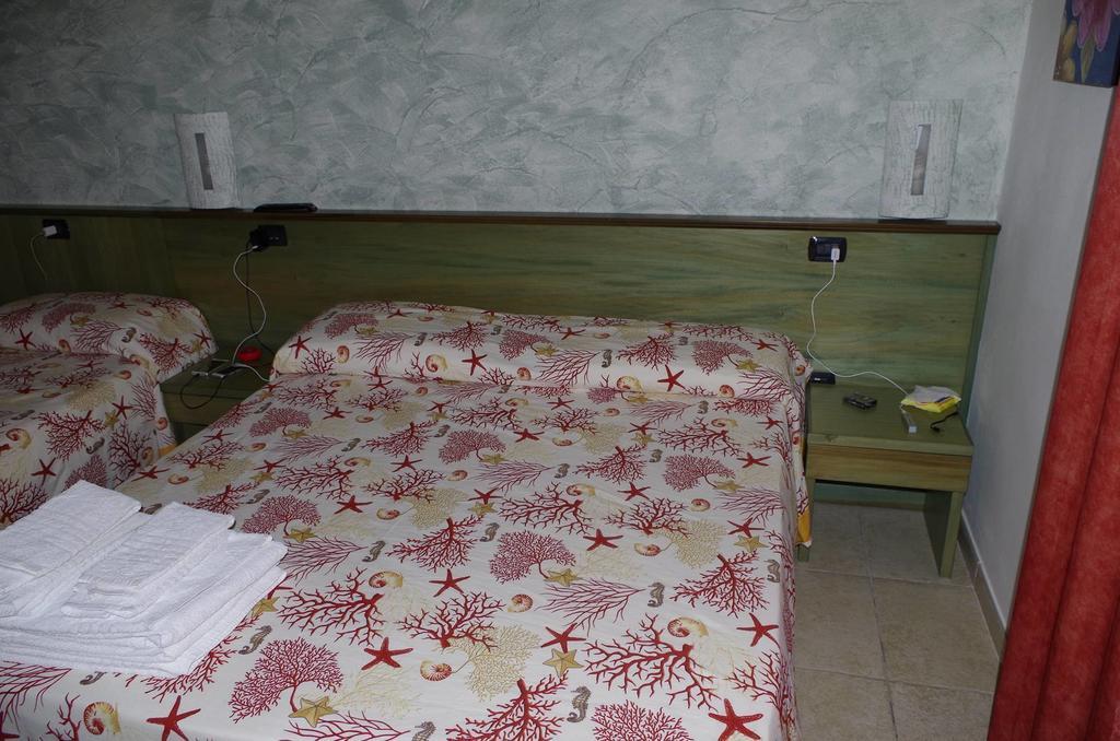 Villa Arneide Bed And Breakfast Torre Lapillo Luaran gambar