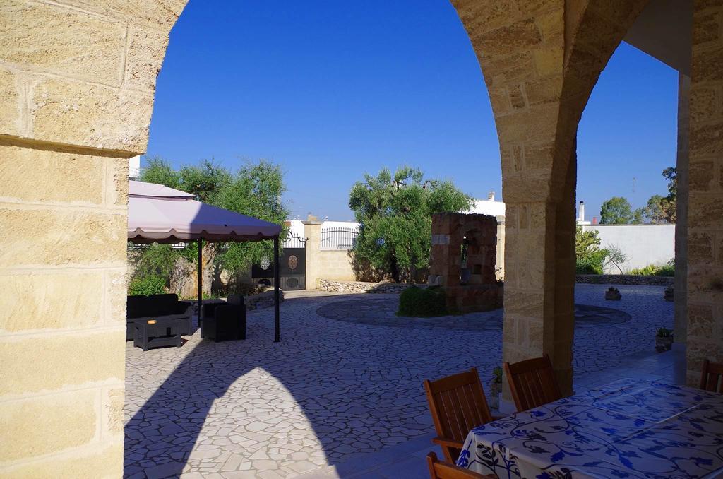 Villa Arneide Bed And Breakfast Torre Lapillo Luaran gambar