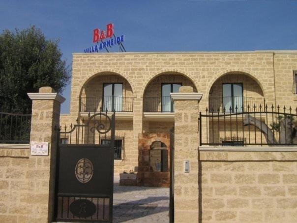 Villa Arneide Bed And Breakfast Torre Lapillo Luaran gambar